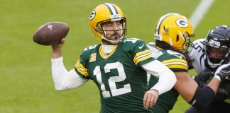 TheLines has the NFL's two best teams throughout the 2020-21 season as significant favorites heading into this weekend's Divisional Round playoff games.
