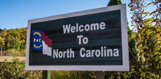 North Carolina’s Committee On Rules and Operations of the Senate has narrowly approved a bill that would allow sports betting operations in the state.