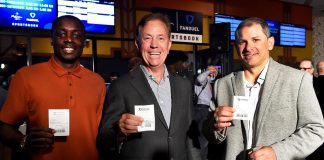 Mohegan Gaming & Entertainment and FanDuel have launched a temporary Mohegan Sun FanDuel Sportsbook retail location at Bow & Arrow Sports Bar in Connecticut.