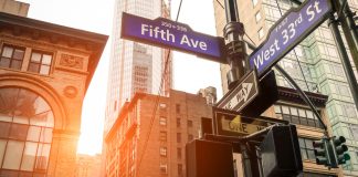 Paysafe expands payments platform into New York sports betting market Paysafe, a specialized payments platform, has announced its expansion into the regulated New York sports betting market.