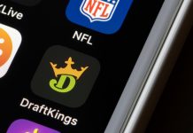 DraftKings has announced that it is premiering its original sports-focused podcast show ‘Golic and Smetty’ featuring Mike Golic Sr. and Jessica Smetana.