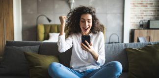 New research from mobile insights consulting from Global Wireless Solutions has found that female users are signing up to US sportsbooks at a faster rate than men