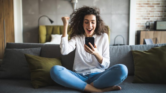 New research from mobile insights consulting from Global Wireless Solutions has found that female users are signing up to US sportsbooks at a faster rate than men