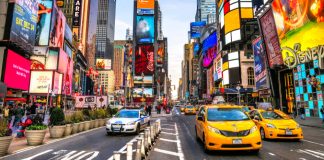 New York mobile sports betting bounces back in March Following a drop in February, New York’s mobile sports betting market bounced back in March with a handle of $1.64bn.