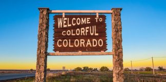Colorado sportsbooks see drop off in April handle as sports seasons wind down Sportsbooks in Colorado saw a drop in monthly sports wagering handle during April, as most sporting seasons came to a close