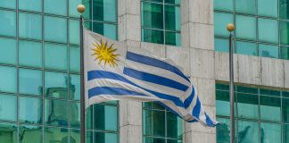 The Finance Commission of the Chamber of Senators of Uruguay has approved an online gambling regulation project recently unveiled by the Executive branch.