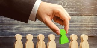Stephen Crystal named as President of Symplify US Symplify has named Stephen Crystal as President of Symplify US as it seeks to increase its position in the North American casino and igaming sector