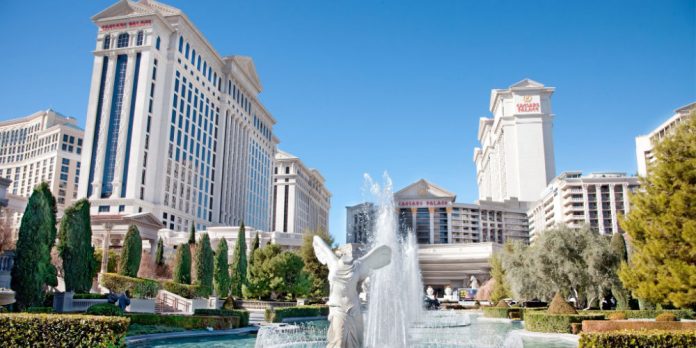 Caesars Entertainment has closed a new $3bn senior secured credit facility as it seeks to maintain a favorable balance sheet