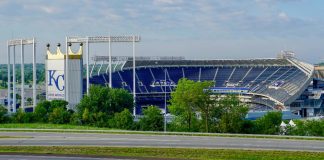 Missouri sports betting bill Luetkemeyer