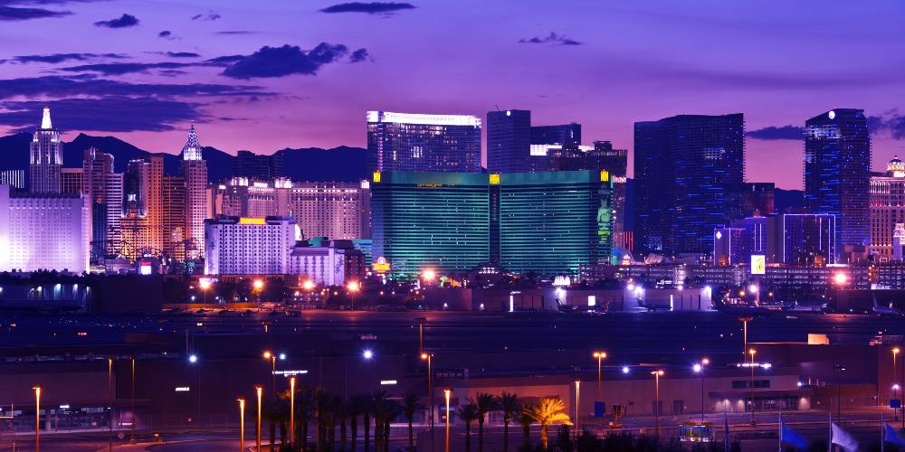Nevada casinos' take of $1.23 billion in May shatters nearly 14-year-old  high - The Nevada Independent