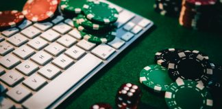 PokerStars to combine Michigan and New Jersey pools on Jan 1 PokerStars has confirmed that it will combine liquidity pools from Michigan and New Jersey starting Jan 1, allowing players in the two states to play against each other.
