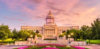 Kentucky sports betting bill filed with online poker and DFS included A bill that would drastically expand gambling across Kentucky has been sponsored by three democratic representatives, in a bid to resurrect plans that failed in the senate in 2022