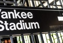 Yankee Stadium sign