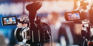 live streaming cameras