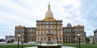 Michigan lawmakers propose slightly raising gaming taxes michigan-proposes-raising-gaming-taxes