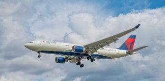 Delta airplane which could be offering in-flight betting in the future