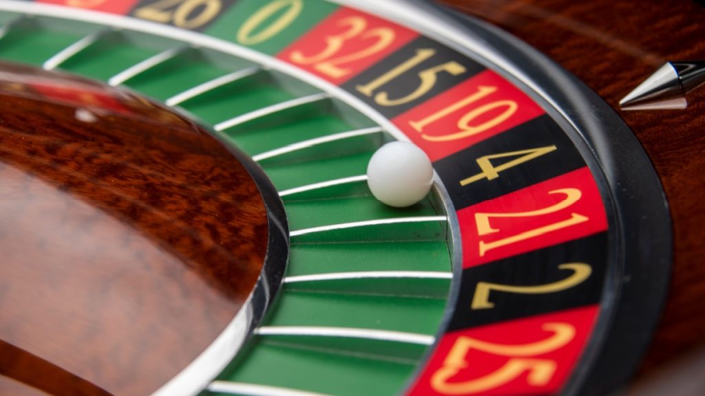 Inspired Entertainment Hybrid Dealer Roulette Game bet365