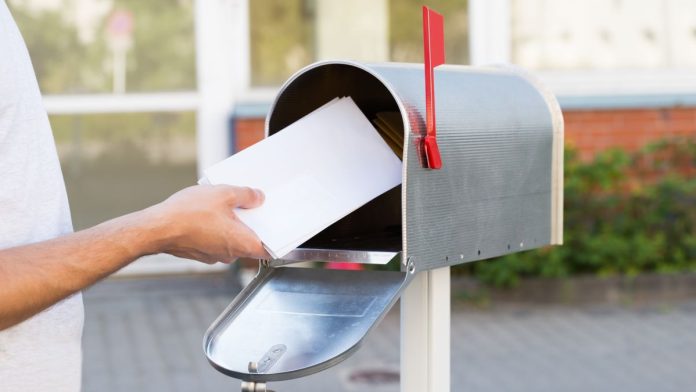 A mailbox outside a house, where the Connecticut Senate might have metaphorically delivered its sweepstakes and lottery couriers ban