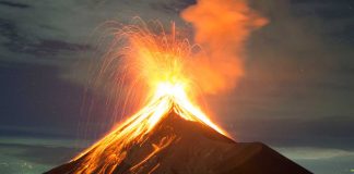 Volcano erupting representing Cash Eruption, one of the most popular online slot titles in the U.S.