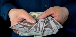 New York sweeps bills would let regulator define ‘dual-currency’ American dollar bills, the real-money current utilized in online sweepstakes casinos' dual-currency system