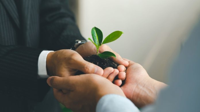 People hold hands as BetConstruct debuts a new ecosystem for affiliates in gaming.