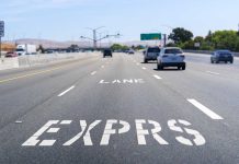 Express lane on highway