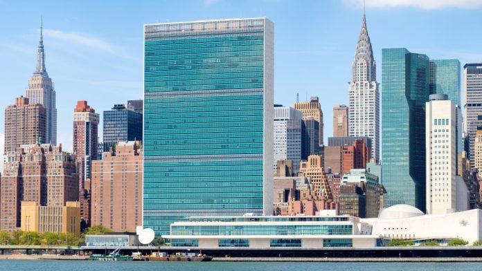 Manhattan-casino-efforts-hit-bust-as-third-proposal-rejected The midtown Manhattan skyline featuring the UN building, close to where Mohegan wanted to build a new casino