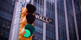 Polymarket says CFTC has cleared it to proceed with US sports contracts A green traffic light on Wall Street