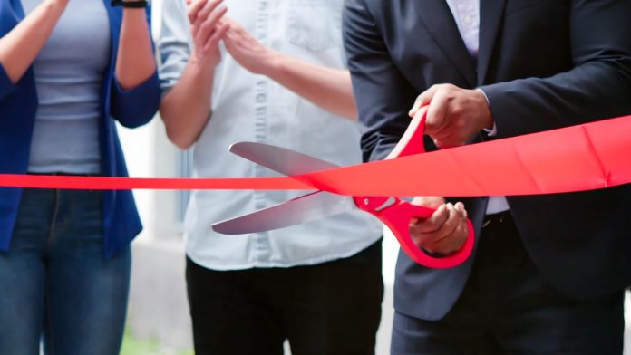 Vacliy-Gaming-Land-Based-Gaming-Open-Launch Ribbon cutting as Valicy Gaming plans to open as an evolution from Grover Gaming.