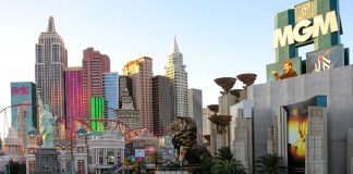 Downstate NY casino frontrunner MGM Yonkers withdraws its application NYNY Casino in Las Vegas