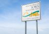 A sign welcoming new entrants to Iowa