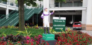 Jockey statue at Churchill Downs
