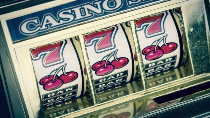 Fanatics-Casino-Flows-Partnership-Jackpots Jackpot slot machine as Fanatics Casino secures deal for jackpot solutions with Flows.