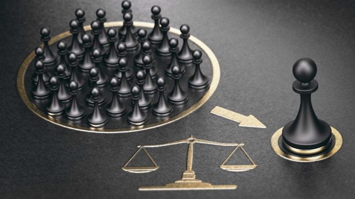 Pawn concept representing class action lawsuit model