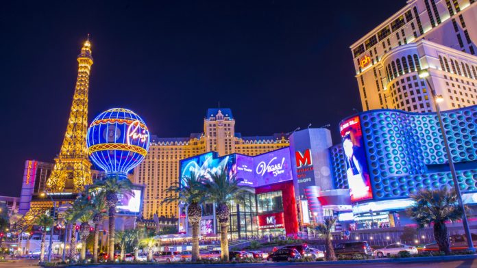 Las-Vegas-Matthew-Bowyer-AML-Concerns-Nevada Las Vegas strip as SBC Americas recaps anti-money laundering violations sparked by former bookie Matthew Bowyer.