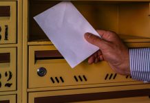 A person sending a letter as the AGA and IGA send a letter to Congress about sports event contracts.
