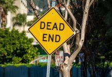 Indiana iLottery bill dead for 2026 due to lack of support A "dead end" sign on a road