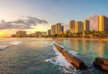A beach view of Honolulu, Hawaii and the Pacific Ocean