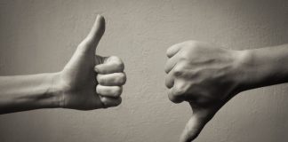 Thumbs up and thumbs down as Indiana lawmakers vote on a sweepstakes ban.