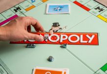 Monopoly board as PENN CEO Jay Snowden takes issues with the framework of Maine's online casino market.