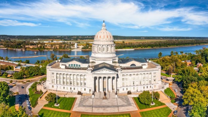 Missouri-House-passes-VLTs-bill-as-state-looks-for-gaming-machine-clarity The Missouri State Capitol building