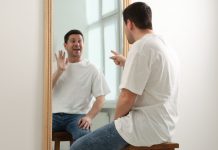 RSI could bring higher minimum bet from Illinois to other states Person looking at themselves in mirror as BetRivers owner RSI considers making changes nationwide that mirror house rules in Illinois.