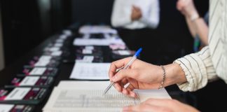 A person registering as Sporttrade registers with the CFTC.