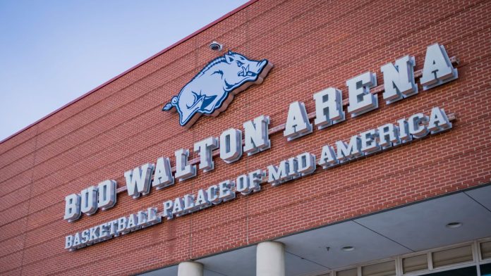 DraftKings-officially-launches-sports-betting-in-Arkansas The Arkansas Razorbacks basketball Bud Walton Arena