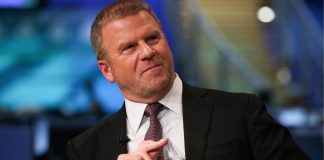 Tilman Fertitta, who is considering a takeover bid for Caesars Entertainment.