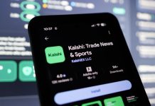 Someone downloading the Kalshi app