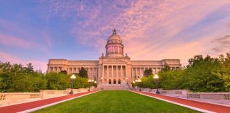 The Kentucky State Capitol at dusk