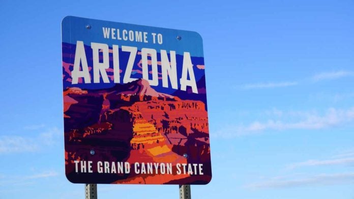 Arizona-Retail-Licenses Arizona sign as the state welcomes new retail sports betting licensees.