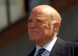 Barry Diller, who is considering a takeover bid for MGM Resorts.
