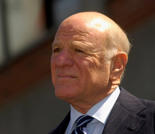 Barry Diller, who is considering a takeover bid for MGM Resorts.